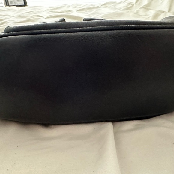 MICHAEL Michael Kors Black Pebbled Leather Medium East West Ring Tote Bag - Picture 3 of 9